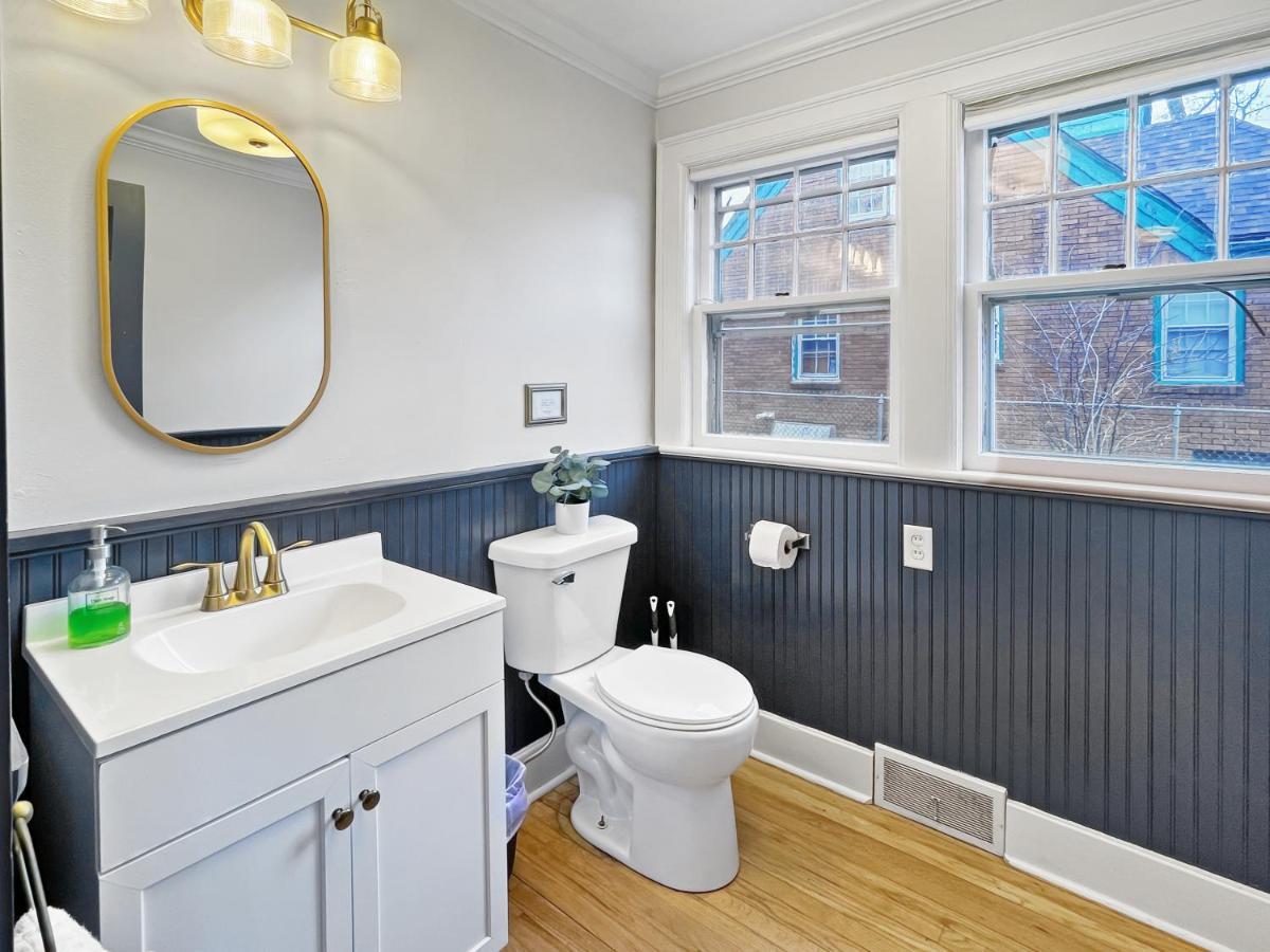 Cozy 3Br Home By Ingersoll Restaurant Scene Des Moines Exteriér fotografie